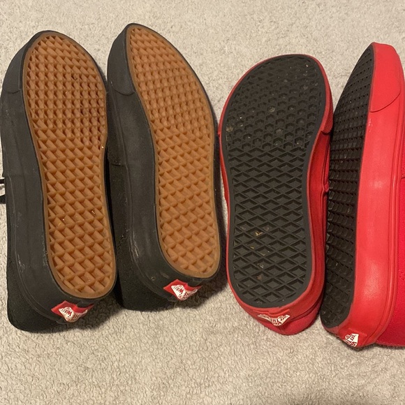 Vans of the wall ! Two pairs ! Size 8.5m - Picture 2 of 4